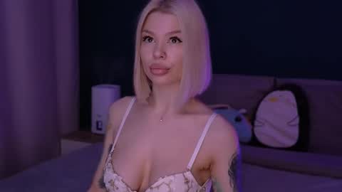 Snapshot of alexamason chatting on 03/02/25, 01:36 Alexa Mason online show from 03/02/25, 01:36