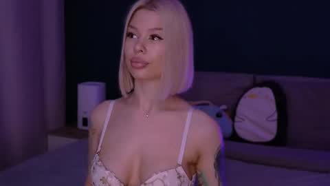 Snapshot of alexamason chatting on 03/02/25, 04:39 Alexa Mason online show from 03/02/25, 04:39