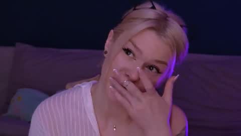 Snapshot of alexamason chatting on 03/03/25, 07:32 Alexa Mason online show from 03/03/25, 07:32