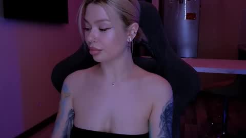 Snapshot of alexamason chatting on 01/11/26, 02:16 Alexa Mason online show from 01/11/26, 02:16