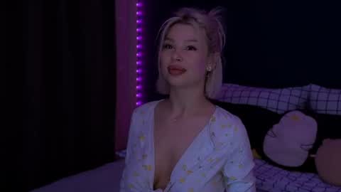 Alexa Mason online show from 06/18/26, 02:56