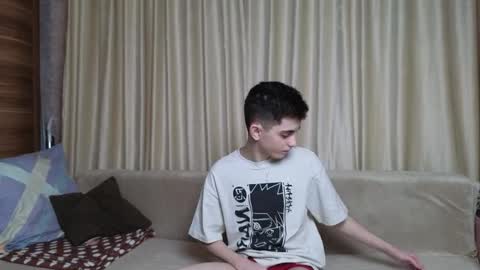 Snapshot of alexander_18_xxl chatting on 04/08/26, 05:13 Alexander online show from 04/08/26, 05:13