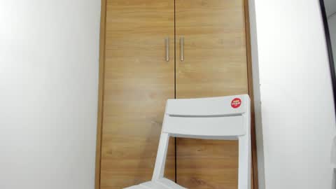 alexander__lips online show from 12/21/24, 11:24