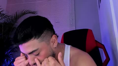 Snapshot of alexander_diiaz chatting on 09/12/25, 10:37 Alexander Diaz online show from 09/12/25, 10:37