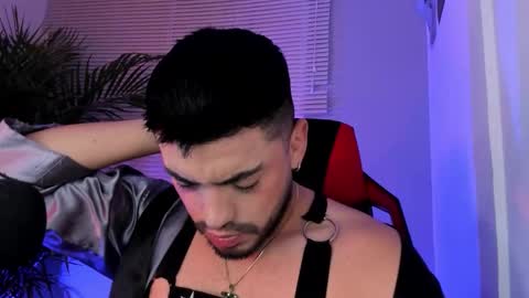 Snapshot of alexander_diiaz chatting on 09/20/25, 10:38 Alexander Diaz online show from 09/20/25, 10:38