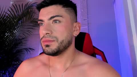 Snapshot of alexander_diiaz chatting on 09/25/25, 11:36 Alexander Diaz online show from 09/25/25, 11:36