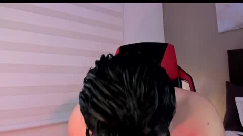 Snapshot of alexander_diiaz chatting on 04/14/26, 12:44 Alexander Diaz online show from 04/14/26, 12:44