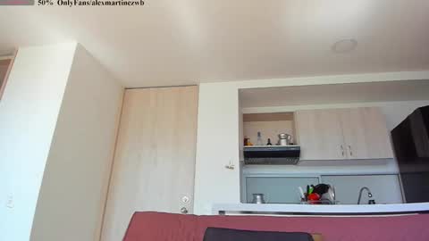 Onlyfansalexmartinezwb  Instagram alexwbmartinez  Twitter martinezcb937 online show from 03/19/26, 07:29