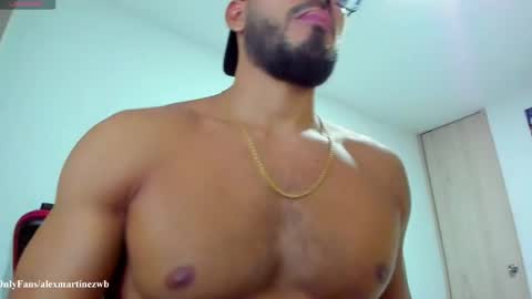 Onlyfansalexmartinezwb  Instagram alexwbmartinez  Twitter martinezcb937 online show from 04/16/26, 11:07