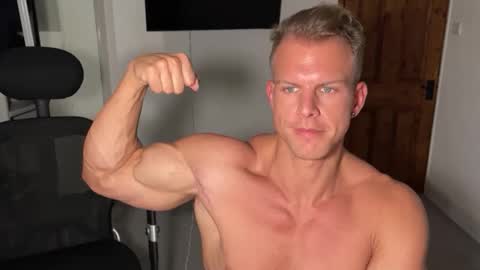 Alexander Steel online show from 10/18/25, 06:30