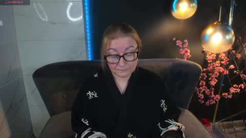 Alexandra online show from 01/05/25, 05:09