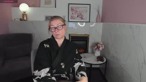 Alexandra online show from 01/14/25, 05:56