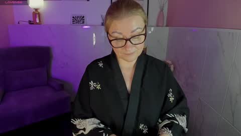 Alexandra online show from 01/17/25, 11:18