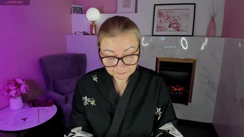 Alexandra online show from 02/04/25, 05:12