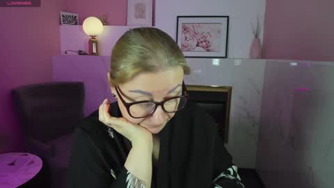 Alexandra online show from 02/07/25, 03:45