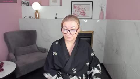 Alexandra online show from 02/12/25, 05:48