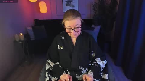 Alexandra online show from 02/15/25, 08:54