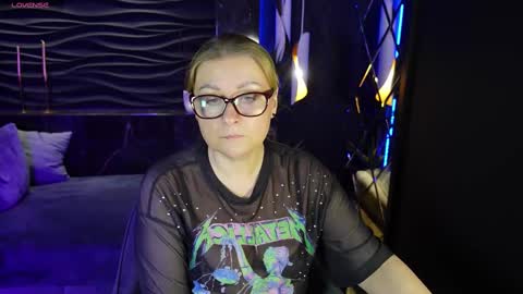 Alexandra online show from 02/20/25, 12:52