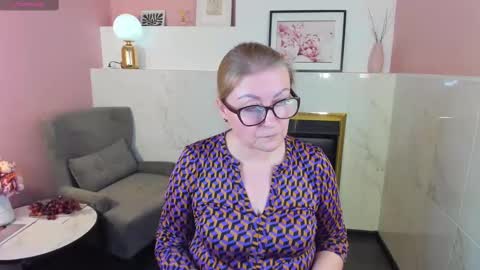 Alexandra online show from 02/27/25, 12:10