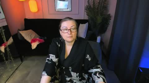 Alexandra online show from 04/06/26, 04:46