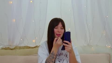 AlexandraBloom online show from 02/11/26, 06:57