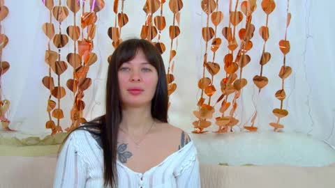 AlexandraBloom online show from 02/15/26, 06:48