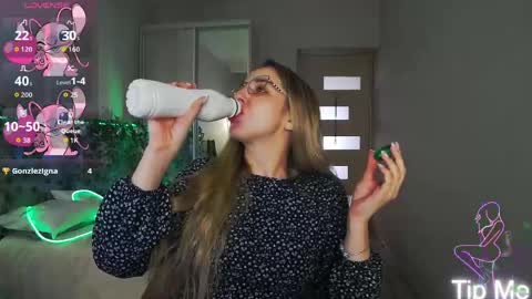 alexandracandy online show from 05/12/26, 01:52