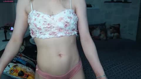 AlexandraErmes online show from 05/30/26, 09:34