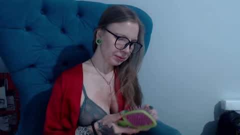 Alexandra online show from 02/07/25, 06:45