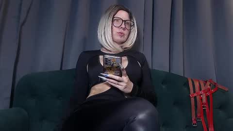 Alexandra online show from 05/04/26, 07:59