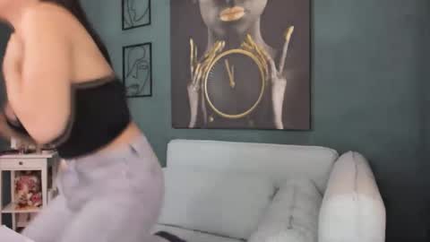 AlexaNikole online show from 04/06/26, 07:31