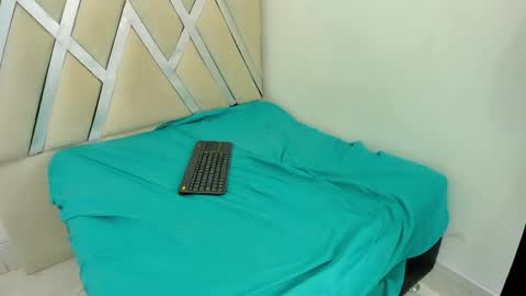 alexasophia online show from 04/23/26, 10:34