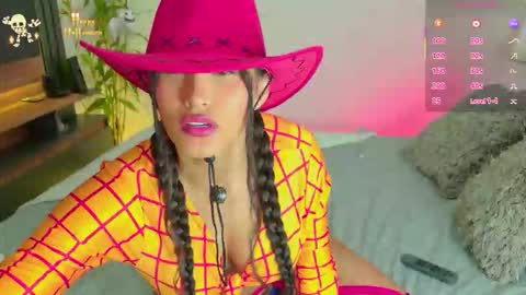 laurens online show from 10/31/25, 03:07