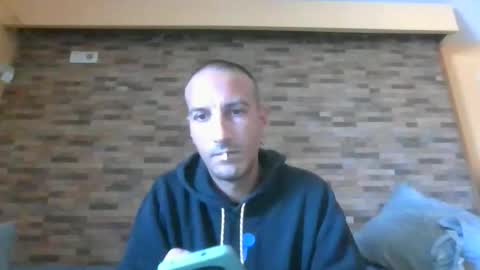 Snapshot of alexdelarge23 chatting on 11/06/25, 08:59 alexdelarge23 online show from 11/06/25, 08:59