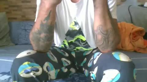 Snapshot of alexdelarge23 chatting on 11/08/25, 09:53 alexdelarge23 online show from 11/08/25, 09:53