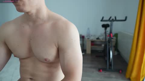 Snapshot of alexfit96 chatting on 09/09/25, 12:05 alexfit96 online show from 09/09/25, 12:05