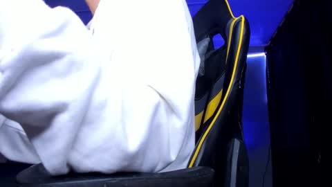 alexgiraldo__ online show from 09/22/25, 10:50