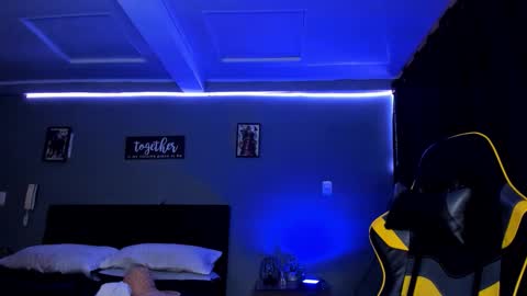 alexgiraldo__ online show from 10/07/25, 11:18