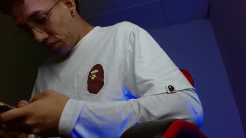 Snapshot of alexgiraldo__ chatting on 04/03/26, 11:30 alexgiraldo__ online show from 04/03/26, 11:30