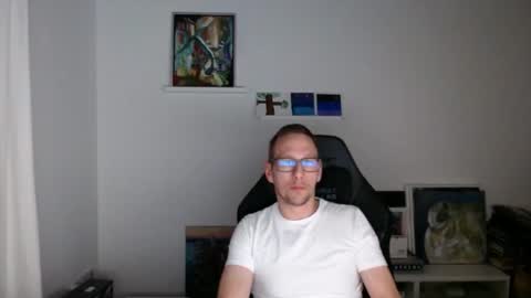 Snapshot of alexhunter4u chatting on 01/06/25, 10:47 alexhunter4u online show from 01/06/25, 10:47