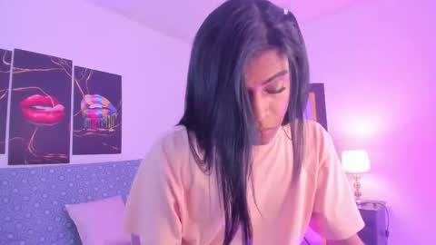 Alexia online show from 12/15/25, 07:40