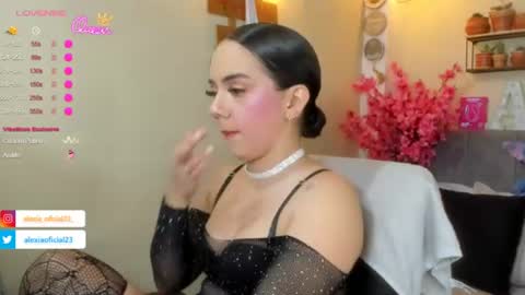 Snapshot of alexia_fit23 chatting on 07/16/26, 10:32 Alexia online show from 07/16/26, 10:32