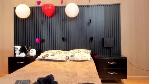 Alexiaa  Online 1430 to 2100 GMT-5 online show from 02/23/25, 10:06