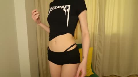 Alexia online show from 04/13/26, 10:10