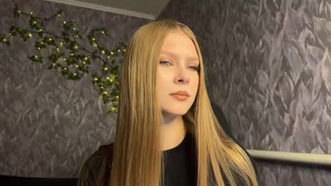 Alexia online show from 05/31/26, 12:56