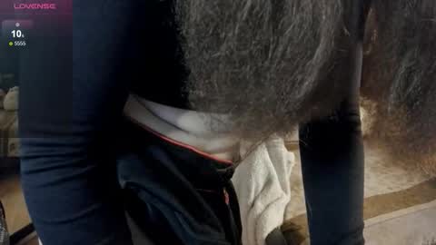 Snapshot of alexiamaiex chatting on 12/04/25, 01:48 alexiamaiex online show from 12/04/25, 01:48