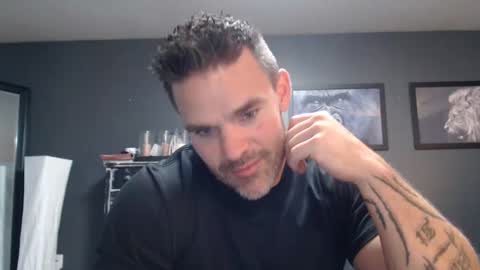 Snapshot of alexiarain chatting on 09/23/25, 02:36 Alex online show from 09/23/25, 02:36