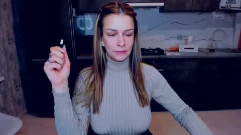 Snapshot of alexiayellow chatting on 02/10/25, 04:04 Alexia online show from 02/10/25, 04:04