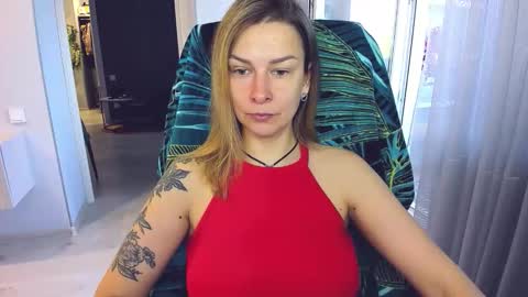 Alexia online show from 05/20/26, 09:04