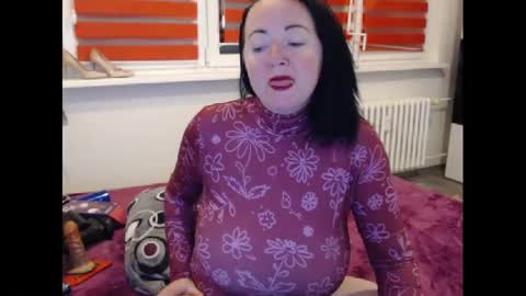 alexie33 online show from 02/13/25, 07:10